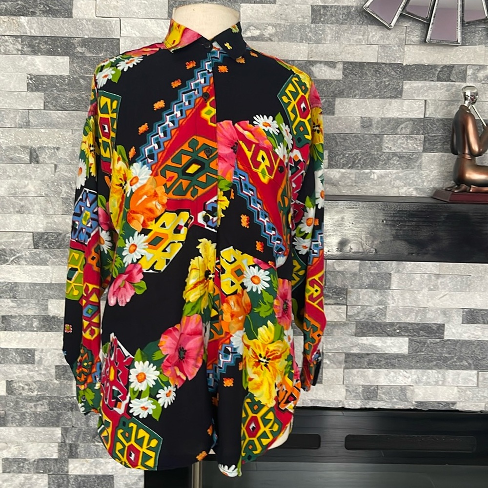 La Femme Multicolors   Button Down Shirt Women’s Size M